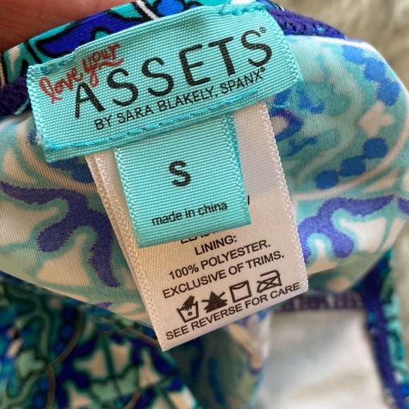 ASSETS by Sara Blakely , spank, bikini top - Picture 8 of 12